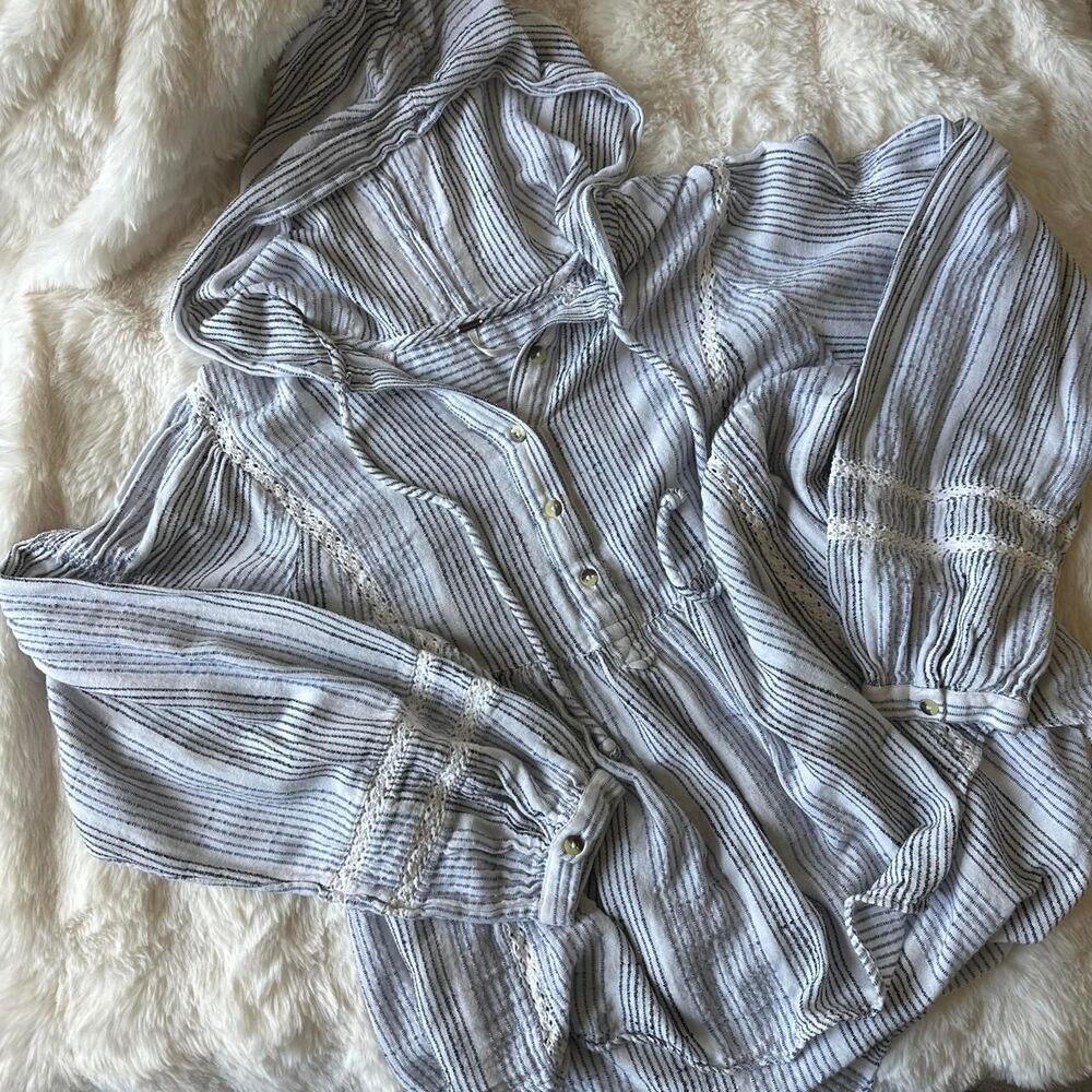 Free-people Women's Blue and White Blouse
